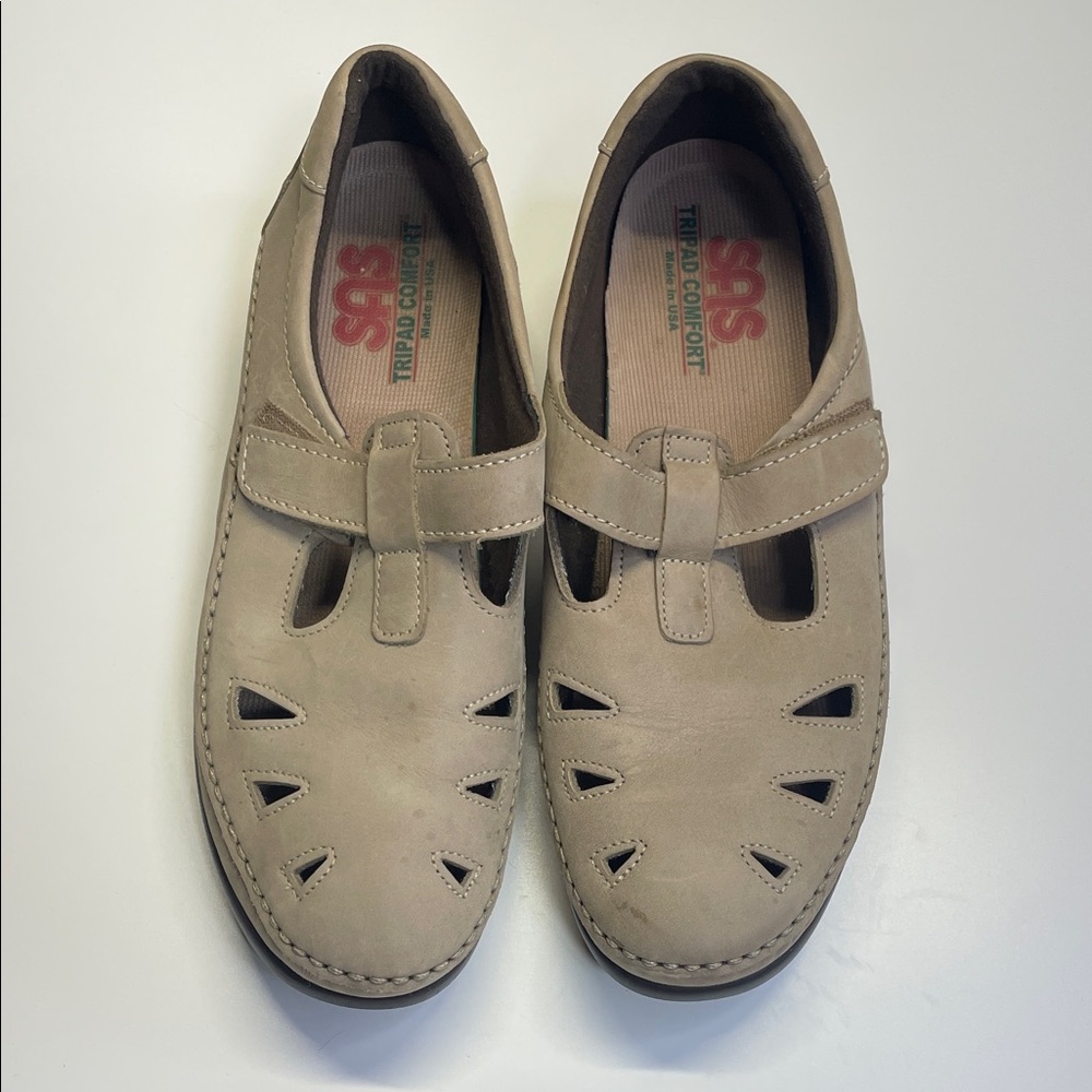 SAS Women's Beige‎ Leather Loafers